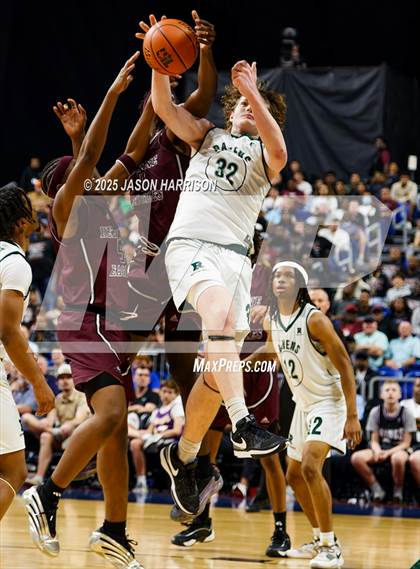 Thumbnail 2 in Meyer vs. Herne (UIL Basketball 2A D1 Final) photogallery.