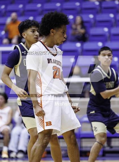 Thumbnail 3 in O'Connor @ Brandeis photogallery.