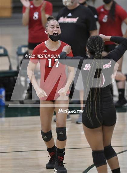 Thumbnail 2 in Lakewood vs. Cathedral Catholic (Dave Mohs Tournament) photogallery.