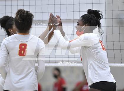 Thumbnail 1 in Lakewood vs. Cathedral Catholic (Dave Mohs Tournament) photogallery.