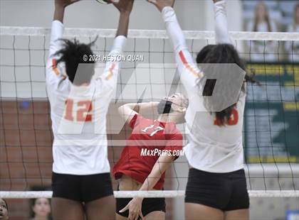 Thumbnail 3 in Lakewood vs. Cathedral Catholic (Dave Mohs Tournament) photogallery.