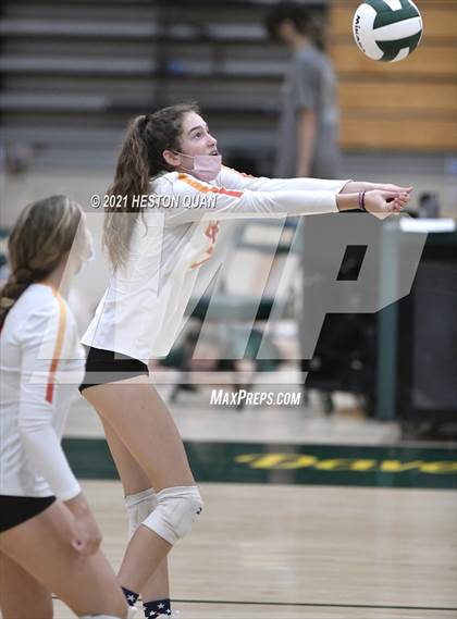 Thumbnail 3 in Lakewood vs. Cathedral Catholic (Dave Mohs Tournament) photogallery.
