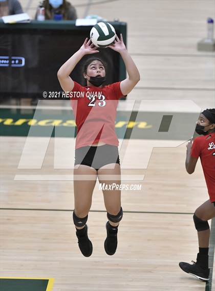 Thumbnail 2 in Lakewood vs. Cathedral Catholic (Dave Mohs Tournament) photogallery.