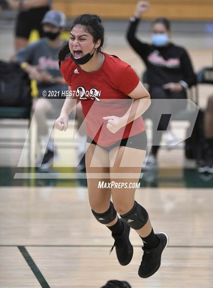 Thumbnail 1 in Lakewood vs. Cathedral Catholic (Dave Mohs Tournament) photogallery.