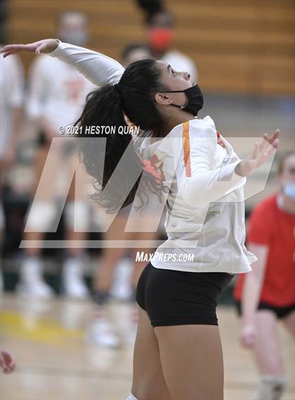 Thumbnail 2 in Lakewood vs. Cathedral Catholic (Dave Mohs Tournament) photogallery.