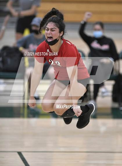 Thumbnail 2 in Lakewood vs. Cathedral Catholic (Dave Mohs Tournament) photogallery.