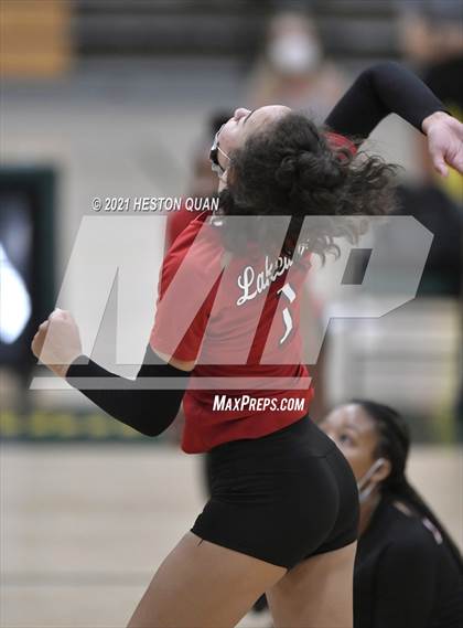 Thumbnail 2 in Lakewood vs. Cathedral Catholic (Dave Mohs Tournament) photogallery.