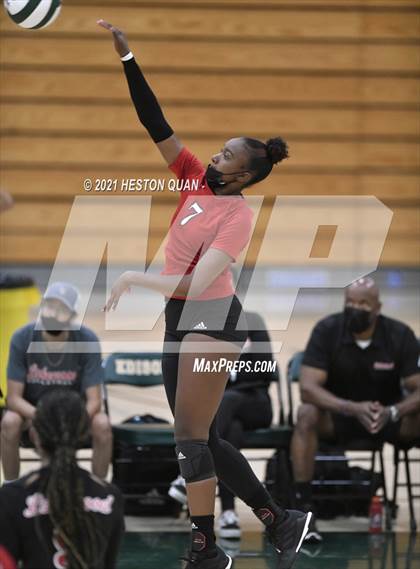 Thumbnail 2 in Lakewood vs. Cathedral Catholic (Dave Mohs Tournament) photogallery.