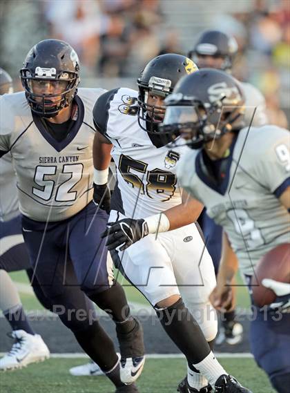 Thumbnail 2 in Sierra Canyon vs. San Fernando photogallery.