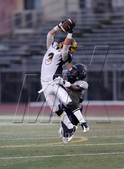 Thumbnail 1 in Sierra Canyon vs. San Fernando photogallery.