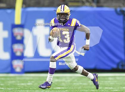 Thumbnail 3 in Amite vs Lutcher (LHSAA Class 3A Final) photogallery.