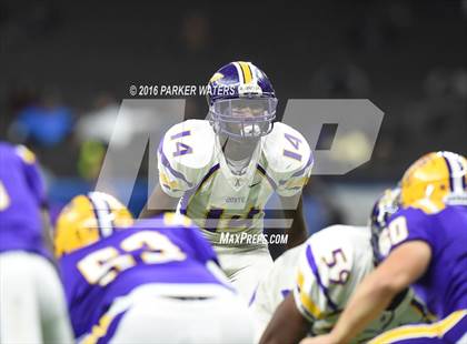 Thumbnail 3 in Amite vs Lutcher (LHSAA Class 3A Final) photogallery.