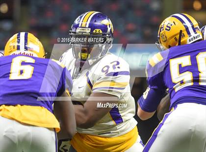 Thumbnail 3 in Amite vs Lutcher (LHSAA Class 3A Final) photogallery.