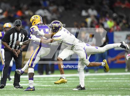 Thumbnail 1 in Amite vs Lutcher (LHSAA Class 3A Final) photogallery.