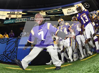 Thumbnail 1 in Amite vs Lutcher (LHSAA Class 3A Final) photogallery.