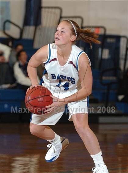 Thumbnail 3 in Vacaville vs. Davis (Dorothey Speck Memorial) photogallery.