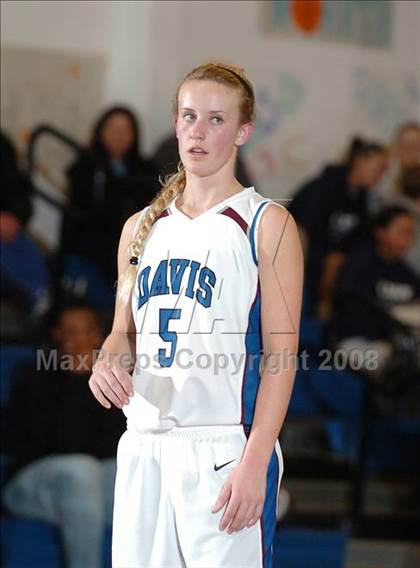 Thumbnail 2 in Vacaville vs. Davis (Dorothey Speck Memorial) photogallery.