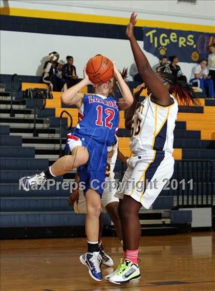 Thumbnail 2 in Leander @ Stony Point photogallery.