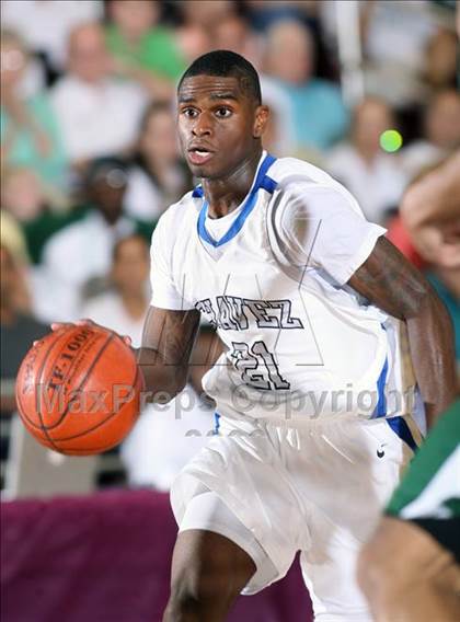 Thumbnail 1 in Strake Jesuit vs. Chavez (Texas 5A Region 3 Semifinal) photogallery.