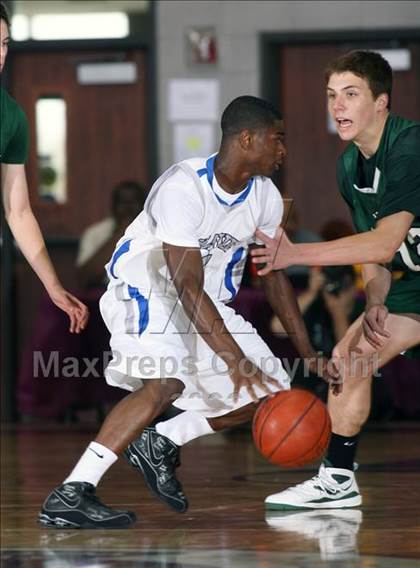 Thumbnail 1 in Strake Jesuit vs. Chavez (Texas 5A Region 3 Semifinal) photogallery.