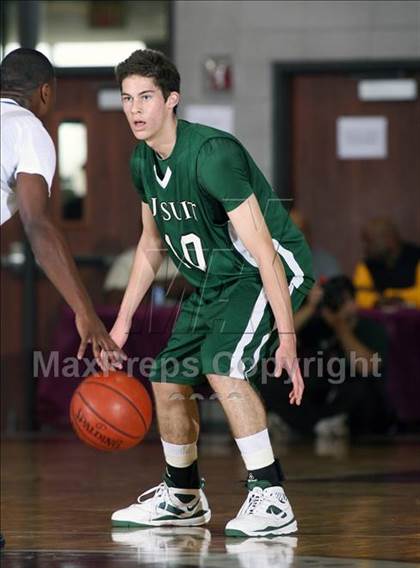 Thumbnail 1 in Strake Jesuit vs. Chavez (Texas 5A Region 3 Semifinal) photogallery.