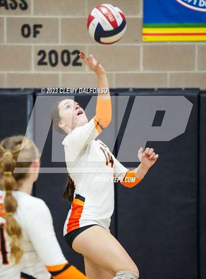 Thumbnail 1 in Grand Junction vs D'Evelyn ( Dakota Ridge Varsity Tournament) photogallery.