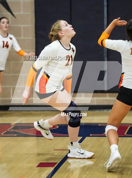 Thumbnail 2 in Grand Junction vs D'Evelyn ( Dakota Ridge Varsity Tournament) photogallery.