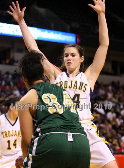 Thumbnail 3 in Poly vs. Oak Ridge (CIF State D1 Final) photogallery.