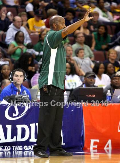 Thumbnail 3 in Poly vs. Oak Ridge (CIF State D1 Final) photogallery.