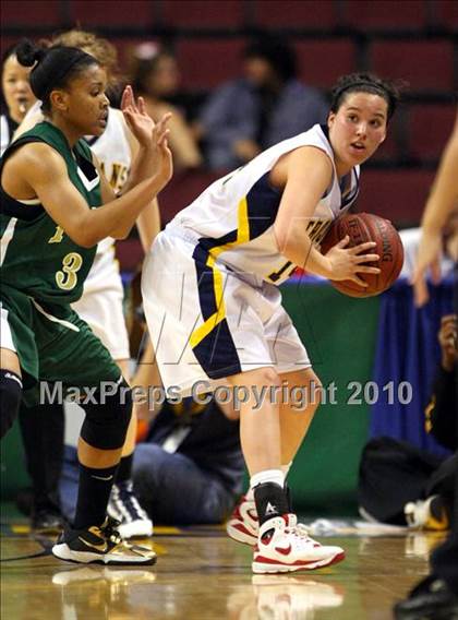 Thumbnail 2 in Poly vs. Oak Ridge (CIF State D1 Final) photogallery.