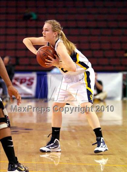 Thumbnail 3 in Poly vs. Oak Ridge (CIF State D1 Final) photogallery.