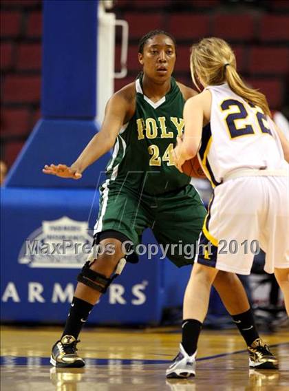 Thumbnail 3 in Poly vs. Oak Ridge (CIF State D1 Final) photogallery.