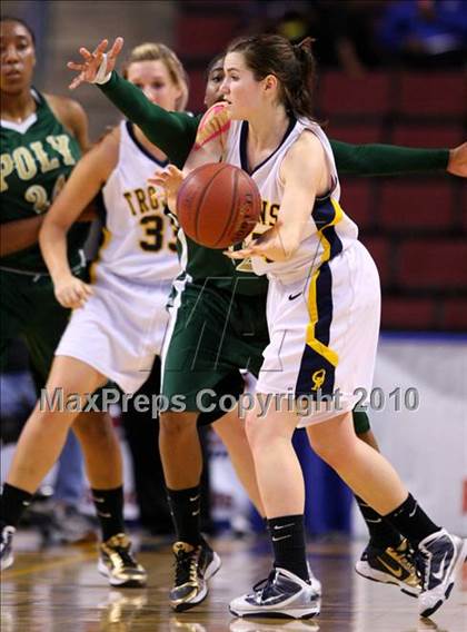 Thumbnail 2 in Poly vs. Oak Ridge (CIF State D1 Final) photogallery.