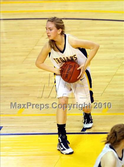 Thumbnail 3 in Poly vs. Oak Ridge (CIF State D1 Final) photogallery.