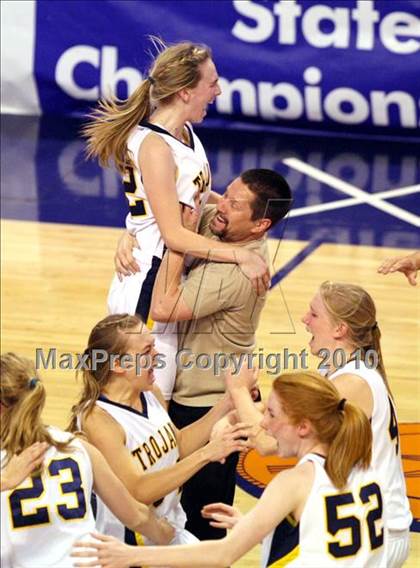 Thumbnail 1 in Poly vs. Oak Ridge (CIF State D1 Final) photogallery.