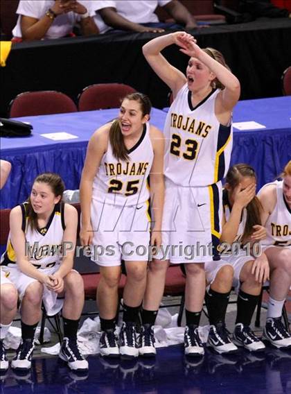 Thumbnail 2 in Poly vs. Oak Ridge (CIF State D1 Final) photogallery.