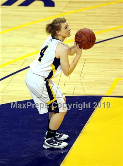 Thumbnail 1 in Poly vs. Oak Ridge (CIF State D1 Final) photogallery.