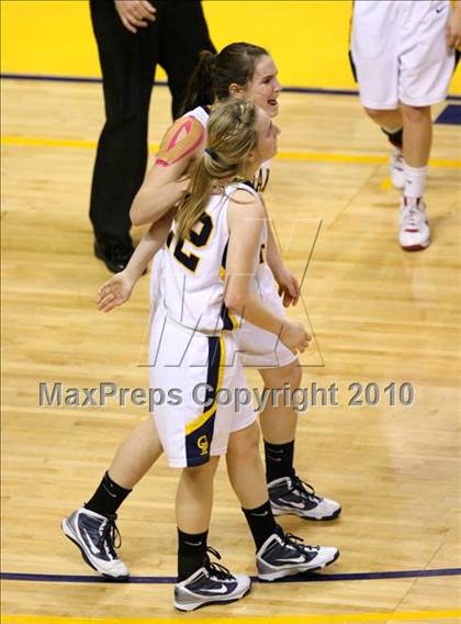 Thumbnail 2 in Poly vs. Oak Ridge (CIF State D1 Final) photogallery.
