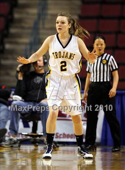 Thumbnail 2 in Poly vs. Oak Ridge (CIF State D1 Final) photogallery.