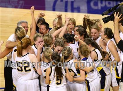 Thumbnail 1 in Poly vs. Oak Ridge (CIF State D1 Final) photogallery.