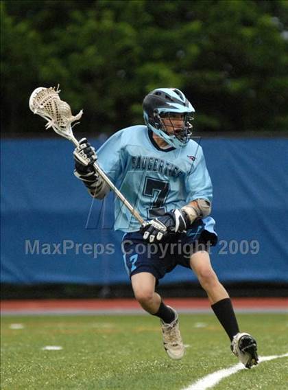 Thumbnail 3 in Saugerties vs. Wallkill (Section 9 Class B Final) photogallery.