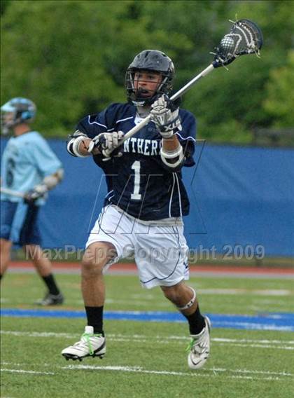 Thumbnail 3 in Saugerties vs. Wallkill (Section 9 Class B Final) photogallery.