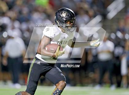 Thumbnail 3 in Broken Arrow @ Mansfield photogallery.