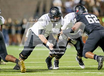 Thumbnail 3 in Broken Arrow @ Mansfield photogallery.