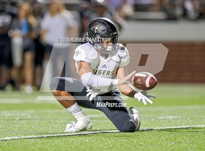 Thumbnail 3 in Broken Arrow @ Mansfield photogallery.
