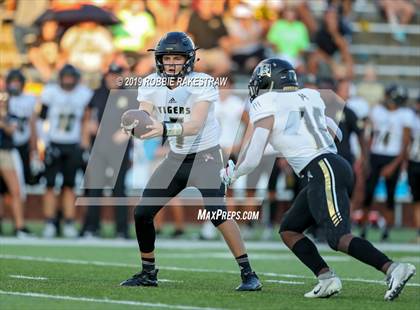 Thumbnail 2 in Broken Arrow @ Mansfield photogallery.
