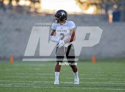 Thumbnail 1 in Broken Arrow @ Mansfield photogallery.