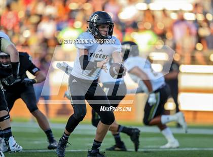 Thumbnail 3 in Broken Arrow @ Mansfield photogallery.