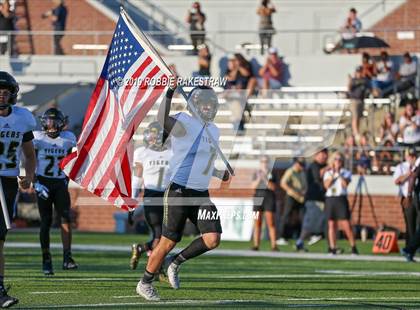 Thumbnail 1 in Broken Arrow @ Mansfield photogallery.