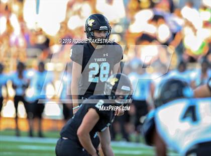 Thumbnail 3 in Broken Arrow @ Mansfield photogallery.